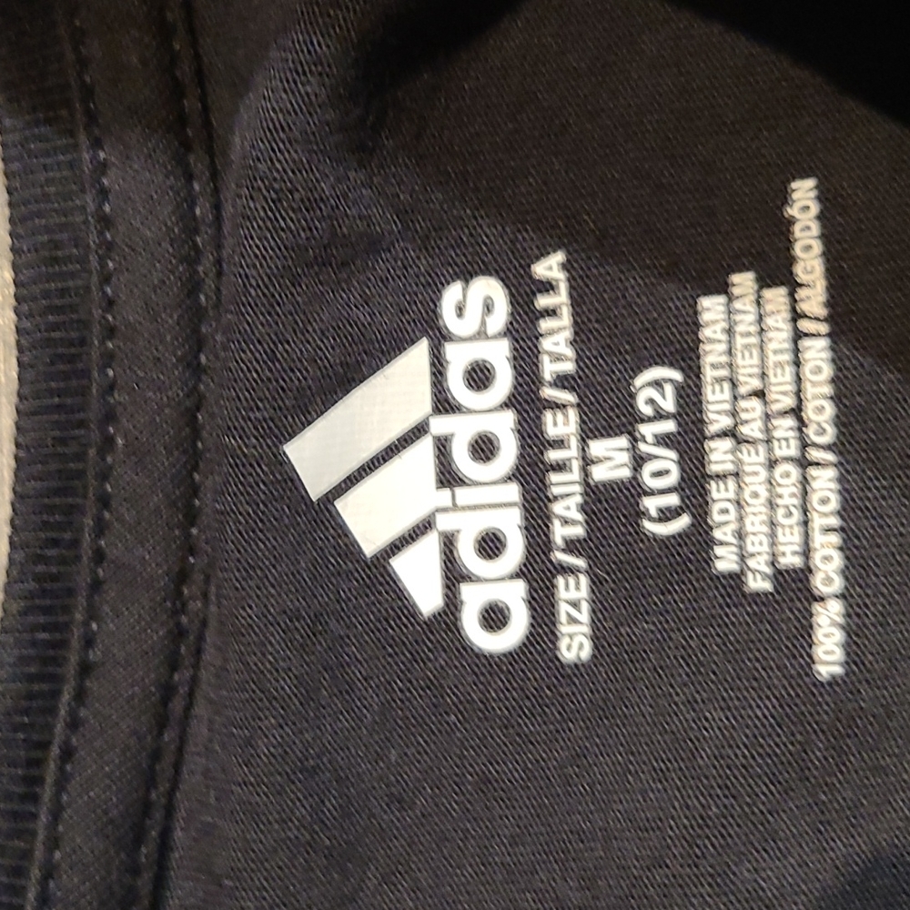 Adidas Girls sz M (10/12) 100% cotton Tshirt NWT - Picture 4 of 6